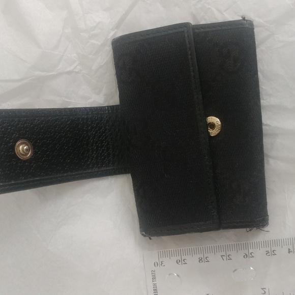 Black gold Gucci key holder case - Picture 3 of 6